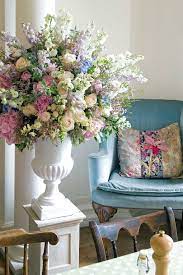 How Royal Wedding Florist Philippa Craddock Fills Her House With Flowers Large Floral Arrangements Church Flower Arrangements Corporate Flowers