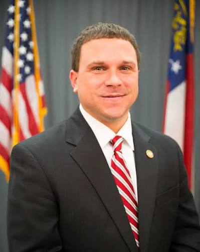 Tyler Harper - Wikipedia