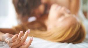 Ada sangat banyak pilihan yang bisa kamu dan pasangan lakukan untuk melakukan hubungan intim. 3 Posisi Seks Agar Hamil Anak Perempuan Health Liputan6 Com