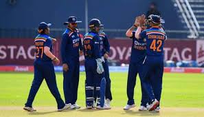 India amassed a massive score of 201/6 from their quota. Ecmnuuvt6y9xxm