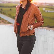 Van een praktisch sportjasje of handige regenjas met allure tot een cool getailleerd legerjasje en streetwise parka. Zomerjassen Trends Dit Zijn Alle Trends Van Deze Zomer 2021