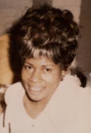 Jessie Rowe's Instagram, Twitter & Facebook