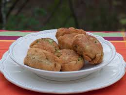 Petits Beignets Sans Gluten Au Brocoli Vegan Au Vert Avec Lili Beignets Sans Gluten Alimentation Idee Recette