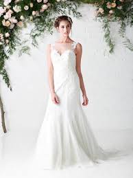 Pin On Outlet Sample Sale Wedding Dresses Buy Online