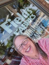 Mary Bellows's Instagram, Twitter & Facebook