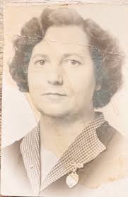 Can someone remove the water bottle out of granny's hand?!! Thank you!