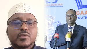 Degdeg : Sh Mukhtaar si kulul uga hadlay Hadal Gef ah oo Dhawaan ka soo  yeeray Madaxweyne Deni.