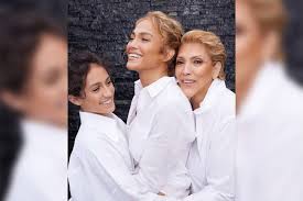 Jennifer lopez took to instagram (may 4) to share a new family photo featuring herself, her who are jennifer lopez's children? Jennifer Lopez Poses With Mom And Daughter For Mother S Day