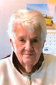 Candy Pearson's Instagram, Twitter & Facebook