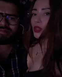 5 Valentine’s, 4 años 5 meses juntos, 3 meses de casados, y un feliz 16 más  siendo tú y yo conociendo a @losclaxons 💌 , Te amo 🧸 @rob_rdgz