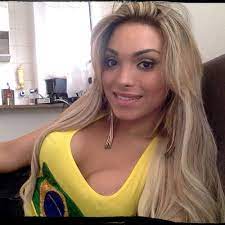Sustantivo de género exclusivamente femenino, que lleva los artículos la o una en singular, y las o unas en plural. Stream Rebeca Monteiro Music Listen To Songs Albums Playlists For Free On Soundcloud