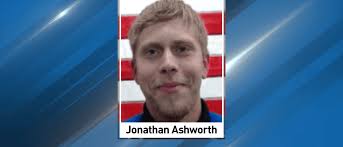 Volunteer firefighter killed in crash while responding to emergency call