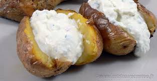 Sauce Chique Pour Pommes De Terre En Robe De Chambre Slider Pomme De Terre Au Four Pomme De Terre Recette Pomme De Terre
