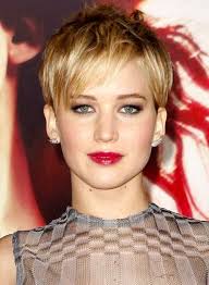 The straight and fine natural texture of her hair is great for this kind of cut. the best way to style, she says, is to. 28 Short Hairstyles For Straight Hair For Stylish Girls Short Hairstyless