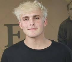 Chris Chubb's Instagram, Twitter & Facebook