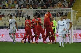 İç sahada oldukça etkili bir savunma takımı görüntüsü çizen yeni malatyaspor, sahasında 4 büyüklere karşı oynadığı 5 maçta sadece bir kez yenildi. Yeni Malatyaspor Sahasinda Kasimpasa Yi 2 0 Yendi Ntvspor Net