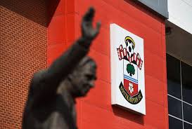 Full squad information for southampton, including formation summary and lineups from recent games, player profiles and team news. The Black Box Y El Exito Del Southampton Sphera Sports
