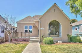 34 Harvest St Salinas, CA 93901