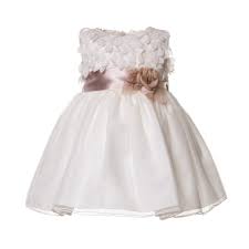 Se preferite che la vostra bambina sia impeccabile e tenete particolarmente a questo giorno, potete optare per un vestitino elegante e firmato. Mimilu Abito Battesimo Bianco Bimba Bebe Annameglio Com Shop Online