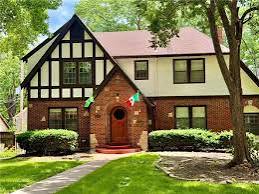 In Brookside - Kansas City MO Real Estate - 56 Homes For Sale | Zillow