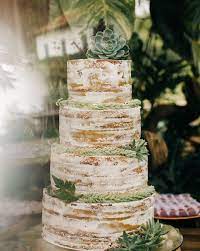 A Wedding At The Open Sky Museum Aka The Dilapidated Church Ruins In Brazil Green Wedding Shoes Gold Cake Topper Wedding Wedding Cake Toppers Christmas Wedding Cakes