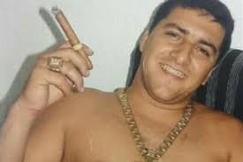 O miliciano liderava o bonde do ecko, maior milícia do rio. Policia Mata O Homem Que Uniu Milicia E Trafico No Rio Veja