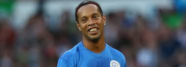 В честь роналдиньо в бразилии назвали вид пчел. Ronaldinho Erklart Seinen Weggang Vom Fc Barcelona