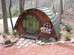 Kinderhaus Ein Marchenhaftes Abenteuer Fee Gartenhauser Hundehutte Spielhaus Garten