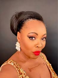 Teyana Taylor, who is set to play Dionne Warick in an upcoming biopic,  looked stunning as she honored her during the Rock & Roll Hall Of Fame  Ceremony