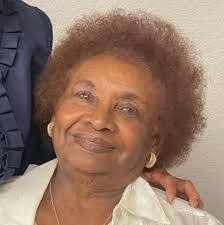 Kristi Leeper's Instagram, Twitter & Facebook