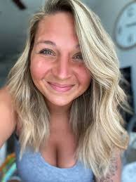 Feelings. # Sunday Selfie. My all Feelings families friends ❤️❤️  ❤️❤️❤️❤️❤️❤️ please Everyone post this Event ❤️❤️❤️❤️❤️❤️❤️❤️❤️❤️❤️