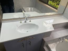 Our sydney technicians are all well trained experts. Pour A Glaze Bathtub And Shower Restoration