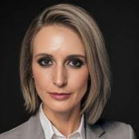 Shana Weinstein's Instagram, Twitter & Facebook