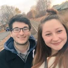 Mariah Dees (@MariahDees)