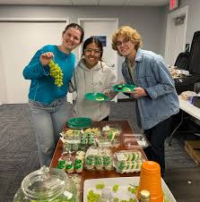 Introducing Lukas Phillips! Lukas caddies at Edgewood Valley Country Club  and is studying economics with the plan to add environmental studies as a  second major. Lukas is looking forward to live music