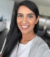 Mandeep Kaur's Instagram, Twitter & Facebook