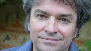 Fred MEDRANO, dessinateur BD, au 10ième salon du livre et de la BD