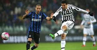 Inter juventus live score (and video online live stream*) starts on 2 feb 2021 at 19:45 utc time in here on sofascore livescore you can find all inter vs juventus previous results sorted by their h2h. Juventus Inter Dan Nasib Yang Tertukar Tirto Id