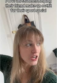 Creating the Perfect Toga Outfit for University Events