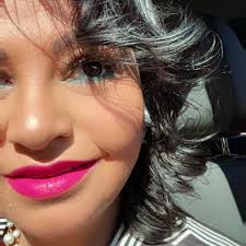 Profile for Perla Saenz