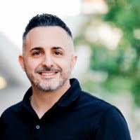 200+ Profile mit dem Suchbegriff „Licata“