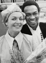 Norman beaton : 250 images éditoriales et photos de stock