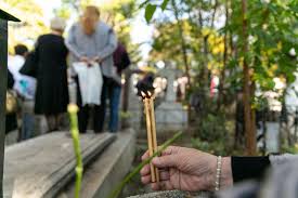 Poate fi dificil să iei o decizie mare cu privire la un proces pe care nu îl înțelegi. Libertatea Te AjutÄ Taxele Pentru Cimitire S Au Majorat Libertatea