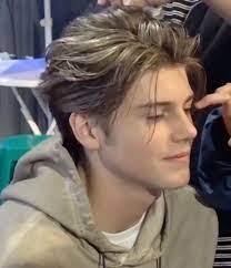 Leonardo dicaprio pictures and photos. 1997 Son Of Leonardo Dicaprio Facebook