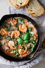 Banyak pilihan menu yg mungkin jika di ambil 2 macam lauk dan. 5 Resep Menu Makan Malam Enak Masaknya Cuma 20 Menit Lho