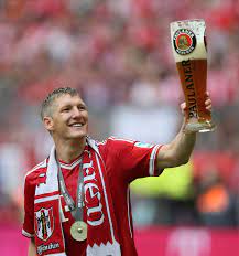 Paulaner A Fete Le Titre Du Bayern De Munich Malts Houblons Bayern De Munich Biere Joueur