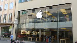 Visit the university village apple retail store to shop for mac, iphone, ipad, ipod, and more. Apple Store Munchen Rosenstr 1 Apple Haus Altstadt 80331 Munchen Computer Willkommen