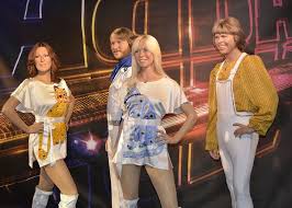 Volgens de britse tabloid daily star loopt het project vertraging op omdat de nieuwe . Haltet Euch Fest Nach 35 Jahren Kundigt Abba Ihr Comeback An