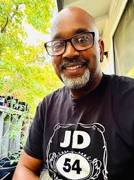 Jeffrey Nash's Instagram, Twitter & Facebook