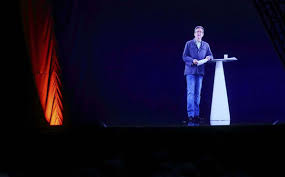 Quand mélenchon a claqué des doigts pour faire apparaître son hologramme à aubervilliers, au jdd, on a pensé à ça. Les Createurs De L Hologramme De Melenchon Refusent De Travailler Pour Marine Le Pen Valeurs Actuelles